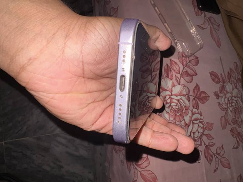 Apple iPhone 17 4