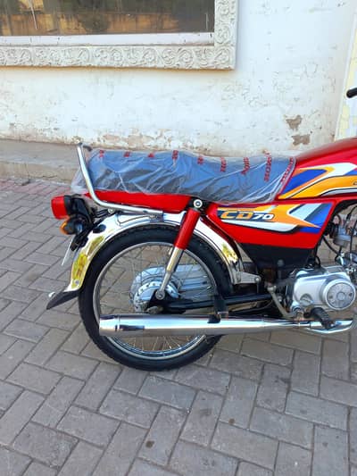 HONDA CD-70 2025 NEW (0306.6655410