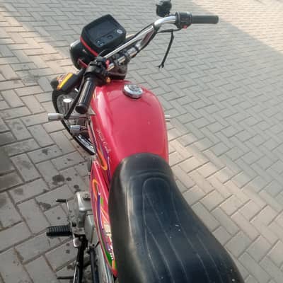 All ok  koi Kam nhi hony vala kick and salf start ha kapi vaghara ok h