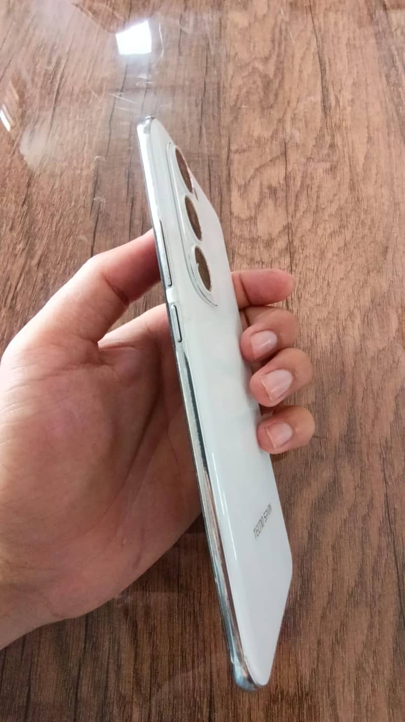 Tecno Spark 40 Pro Plus 2