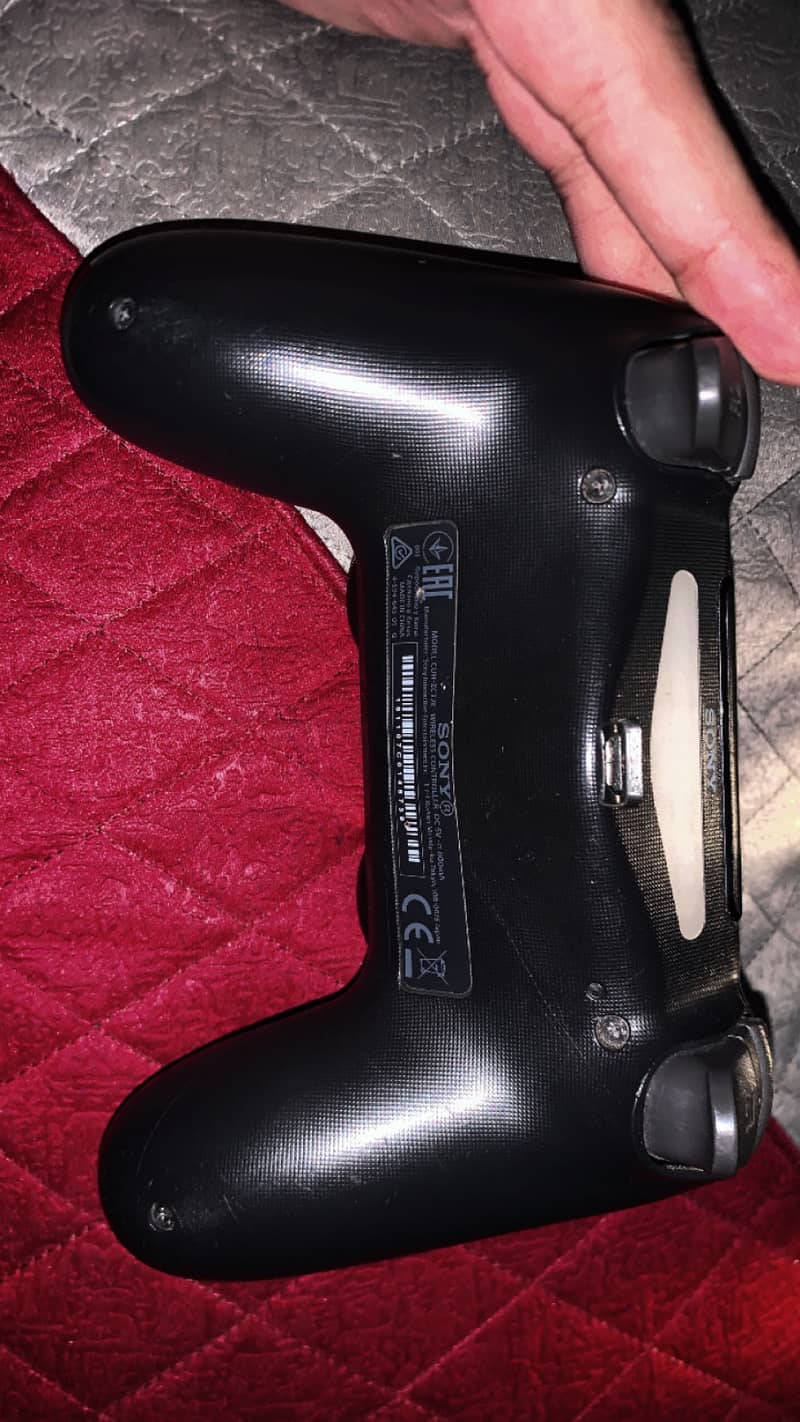 Playstation 4 controller 1