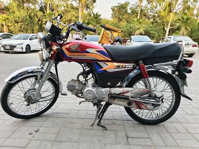 HONDA CD 70 2025 MODEL