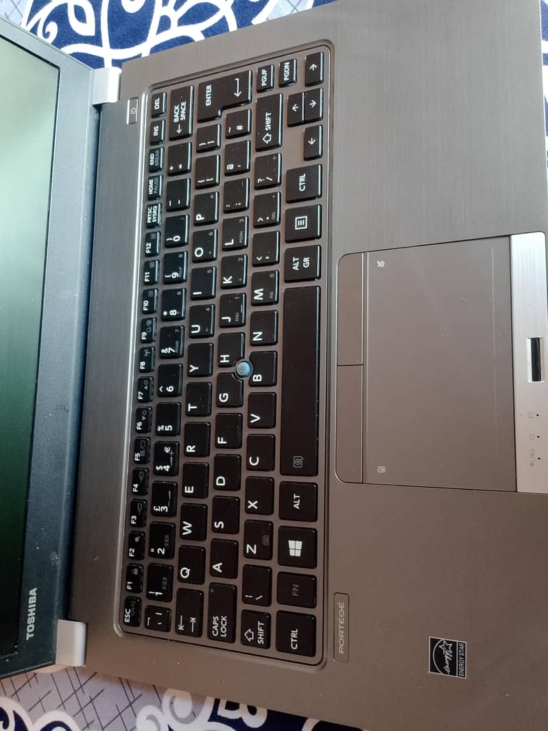 laptop 0