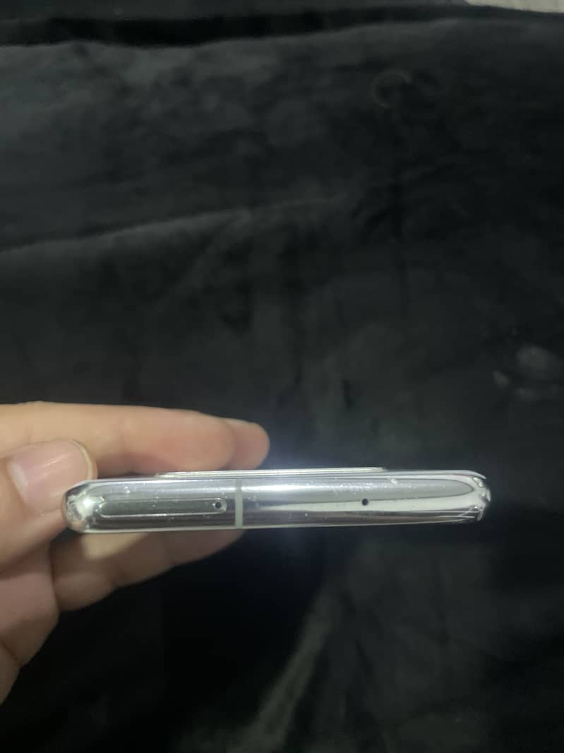 Samsung Mobile S10 patch 5