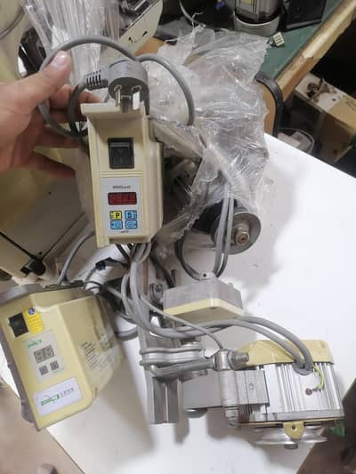 HIGH-PERFORMANCE SERVO MOTORS