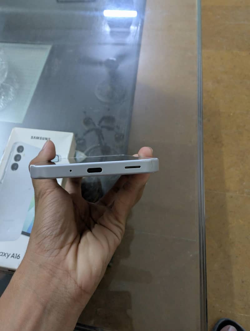 Samsung Mobile A16 3