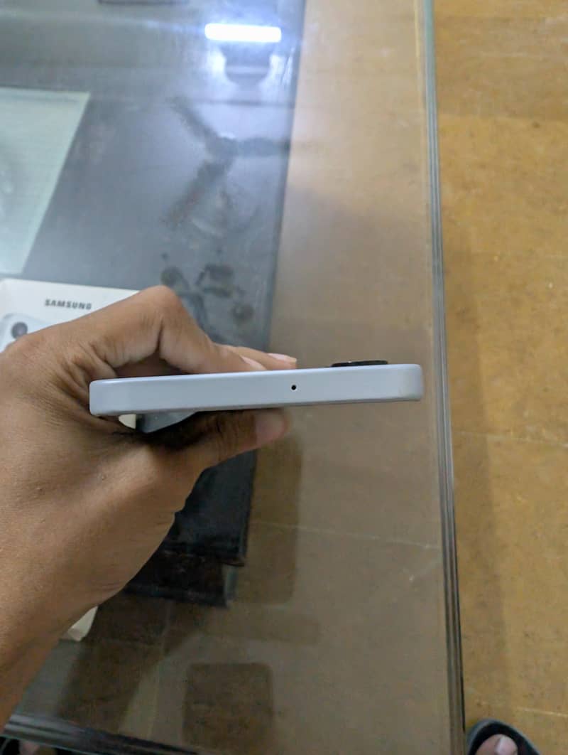Samsung Mobile A16 4
