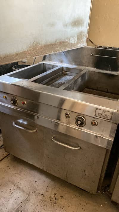 Commercial Deep Fryer and Flat Top Griddle Set for Sale
