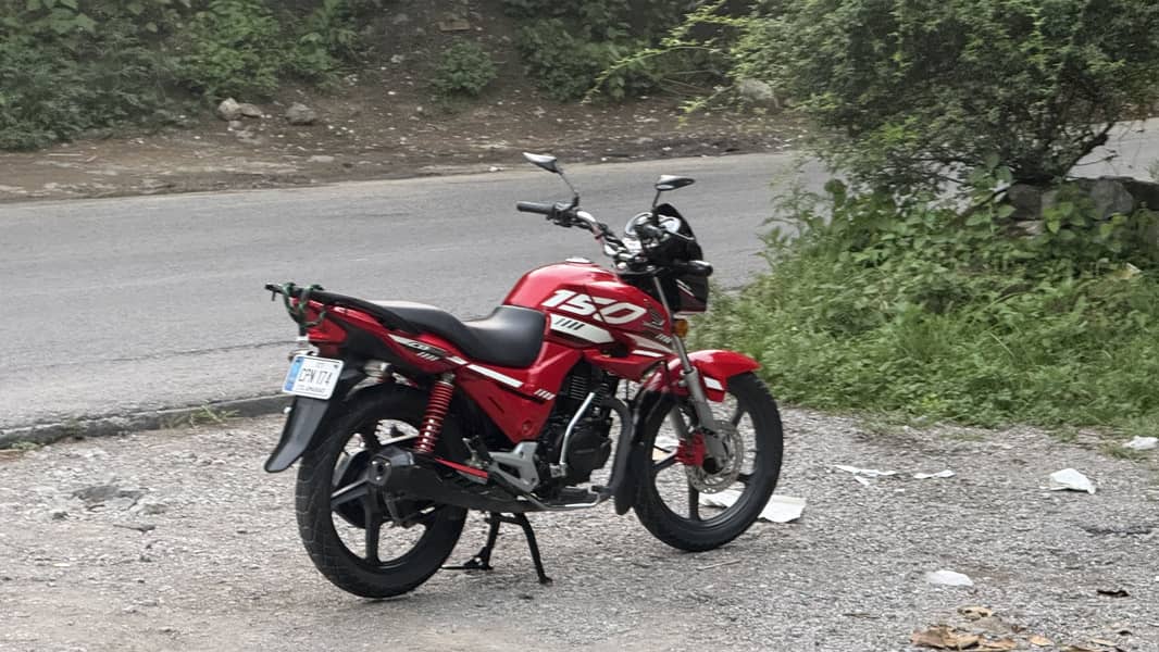 Hind cb 150f 2