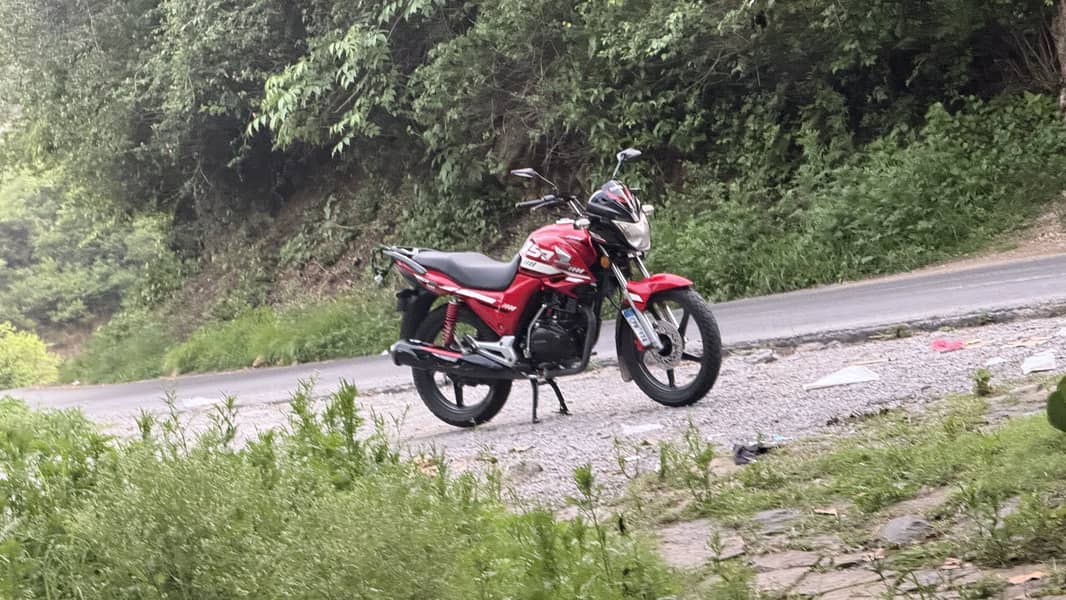 Hind cb 150f 3