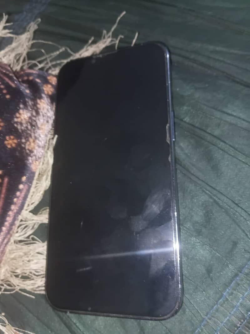 Apple iPhone 13 Pro 2