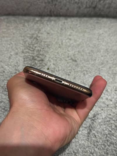 Apple iPhone XS Max 256 PTA Approved with box