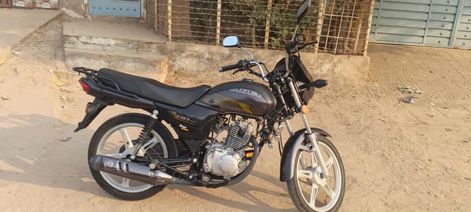 Suzuki 110s 2025.