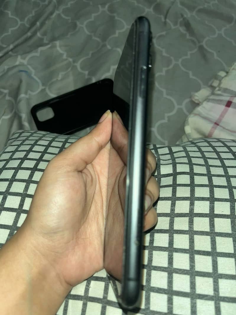 Apple iPhone 11 1