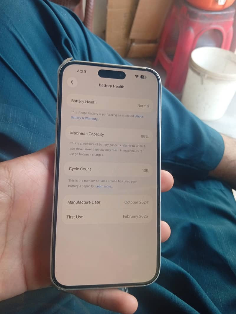 Apple iPhone 16 Plus jv 6