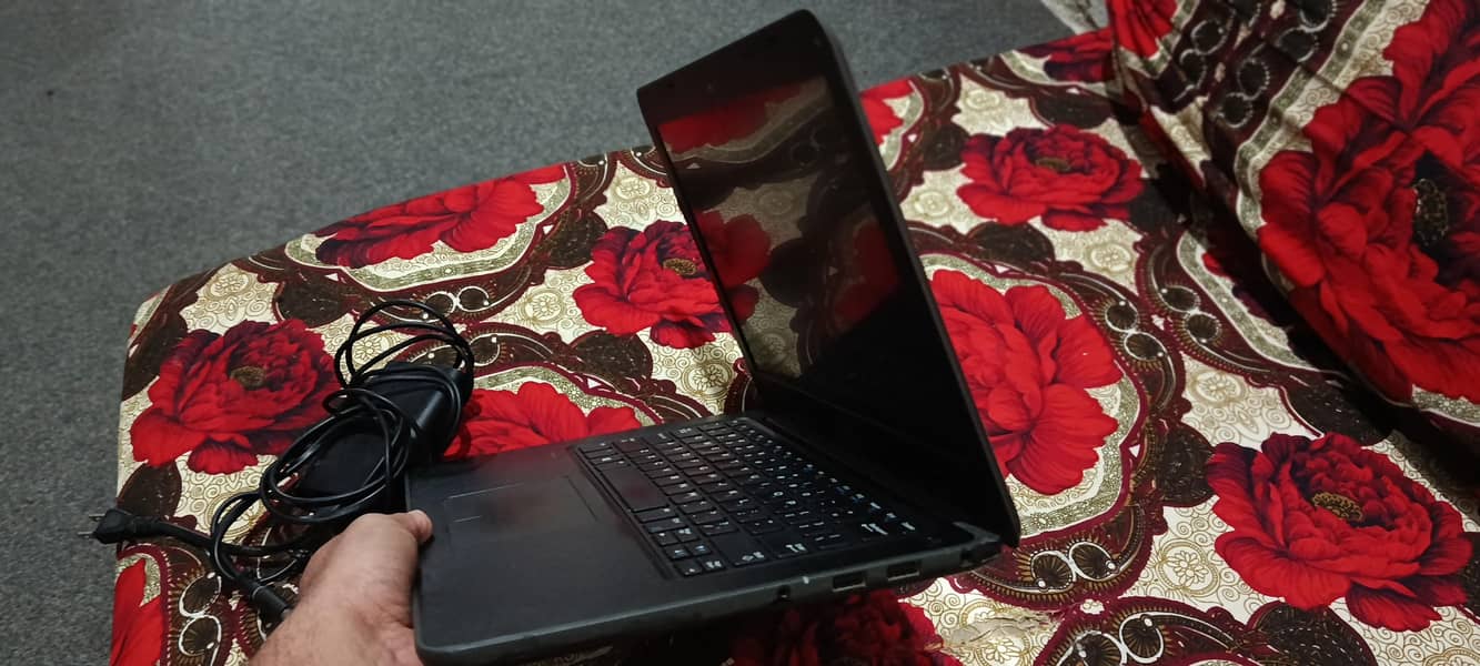 Dell Latitude 0