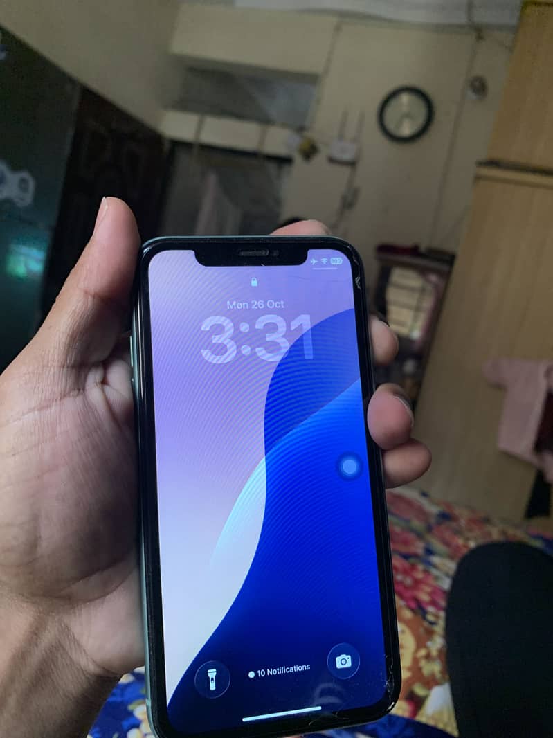 Apple iPhone 11 5