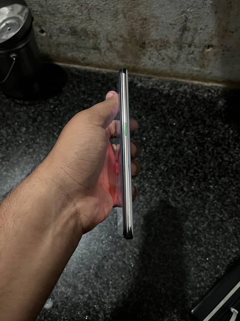 OPPO F11 1