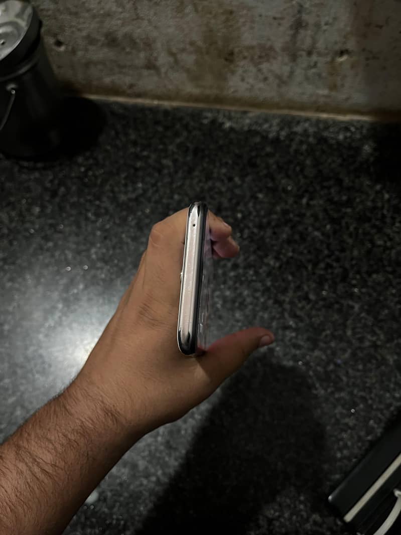 OPPO F11 3