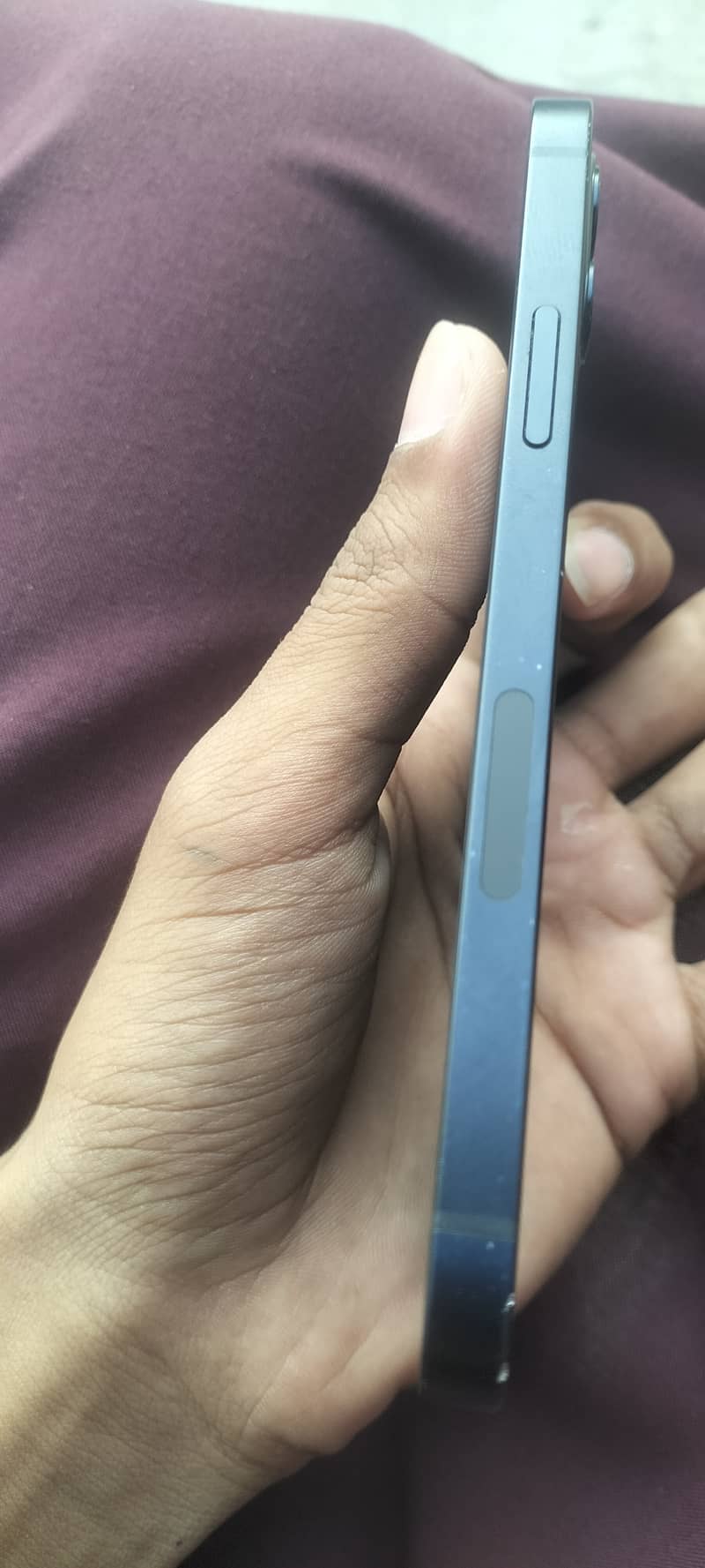 Apple iPhone 12 1