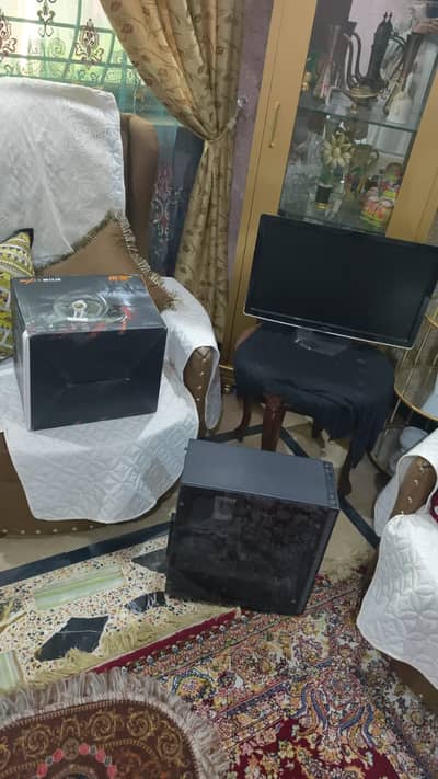 Gaming PC Setup for Sale | CPU, Monitor & Gaming Steering Wheel