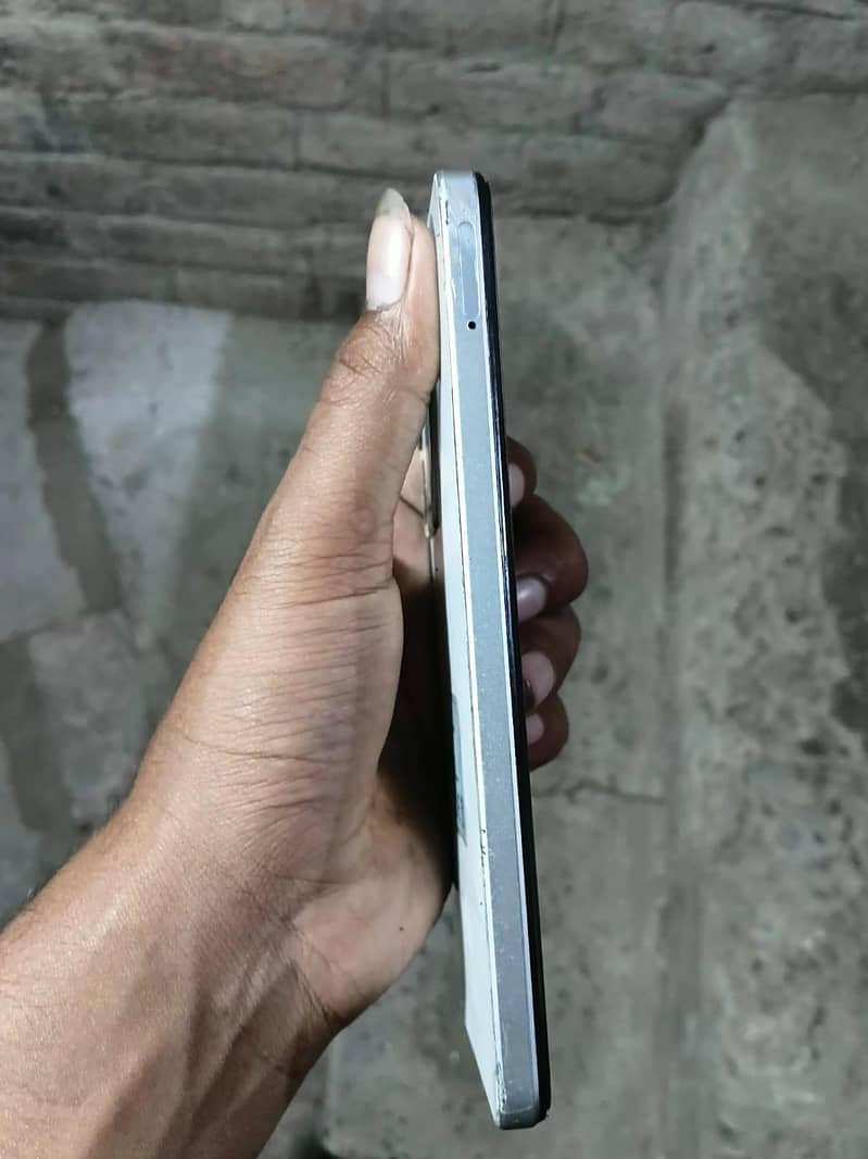 Realme C71 1