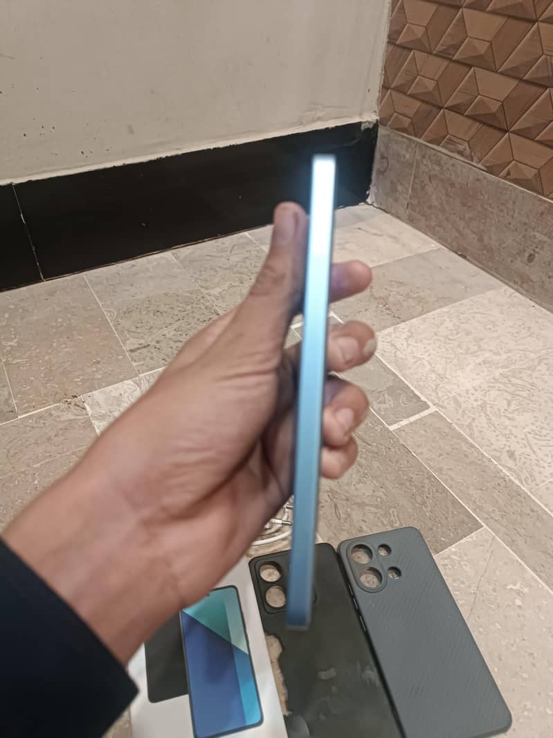 Xiaomi Redmi Note 13 2