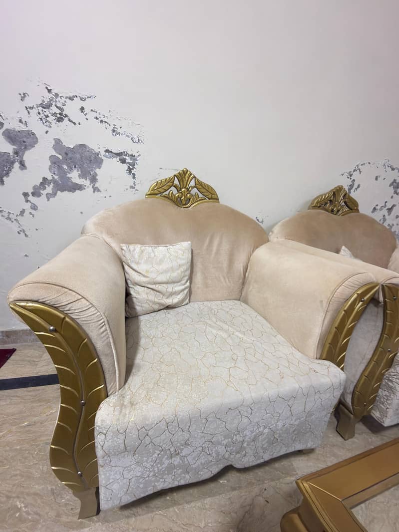 sofa set 0