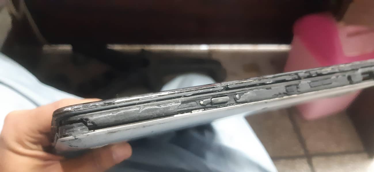 Laptop 4