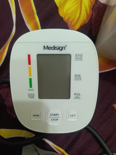Blood pressure monitor