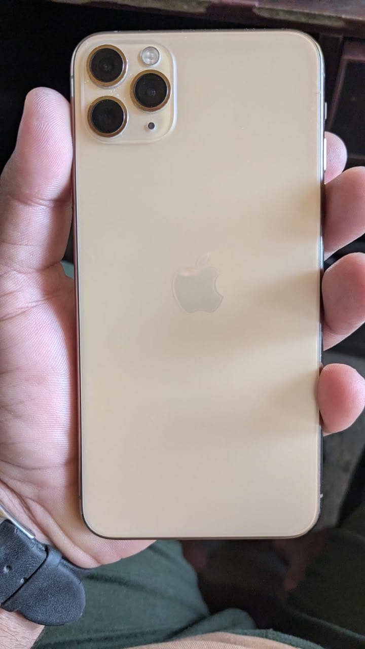 Apple iPhone 11 Pro Max 0
