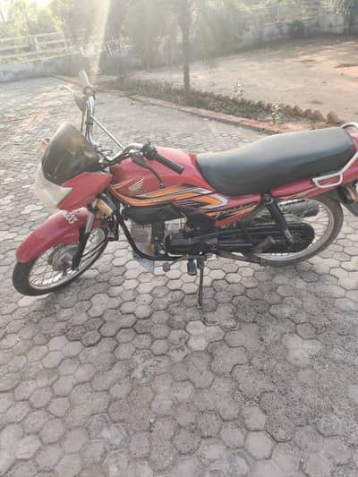 Honda pridor 100cc used like new