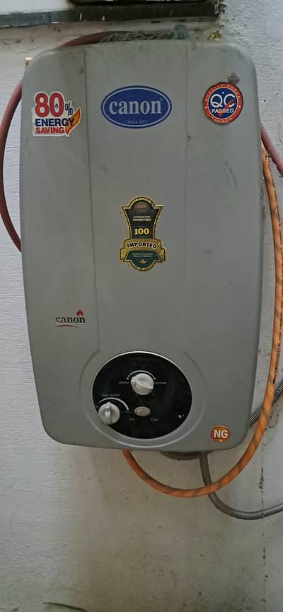 Geyser (Good condition)