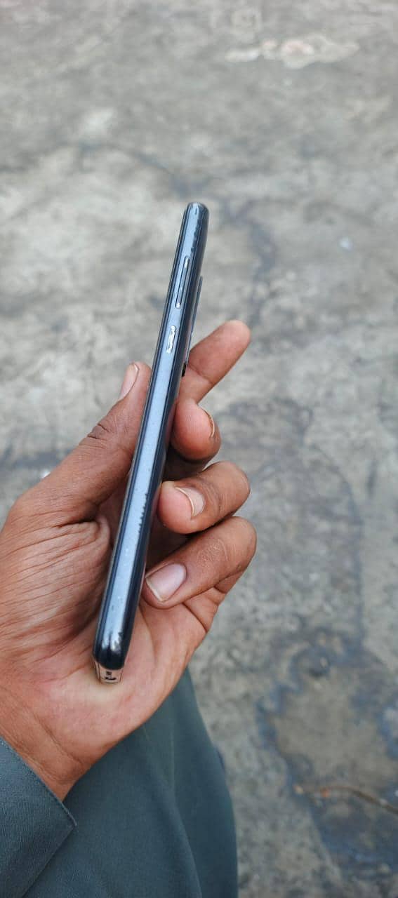 Xiaomi Redmi Note 8 Pro 3