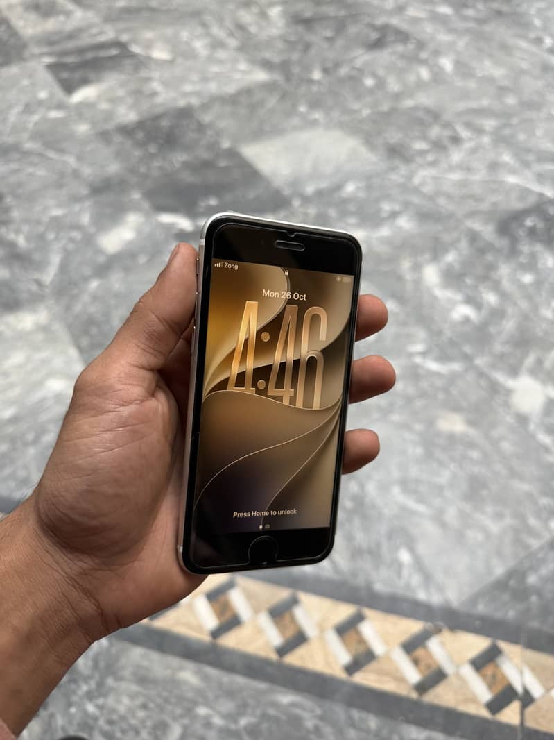 Apple iPhone SE 1