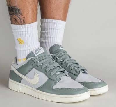 I'm sale my branded shoes Nike