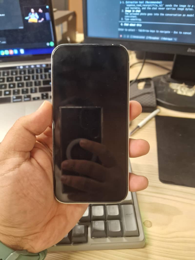 Apple iPhone 14 Pro 2