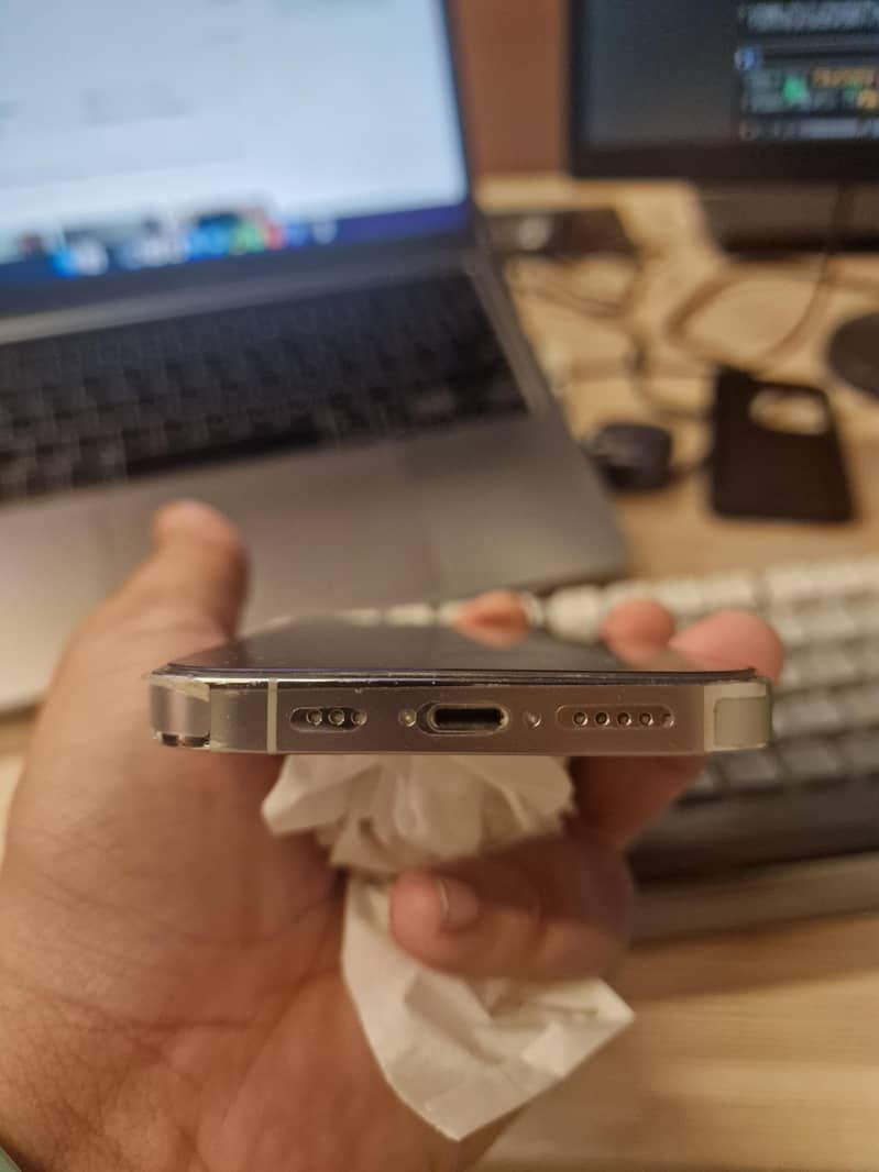 Apple iPhone 14 Pro 3