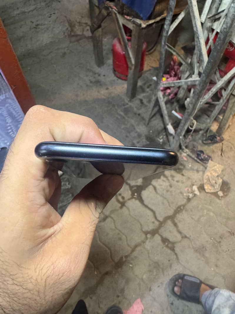 Apple iPhone SE 3