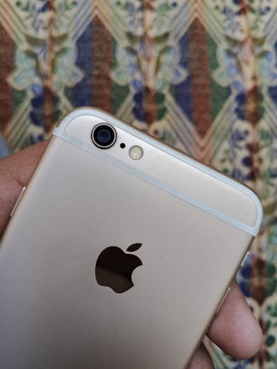 Apple iPhone 6