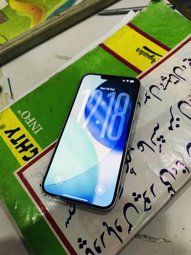 Apple iPhone 14 plus 6