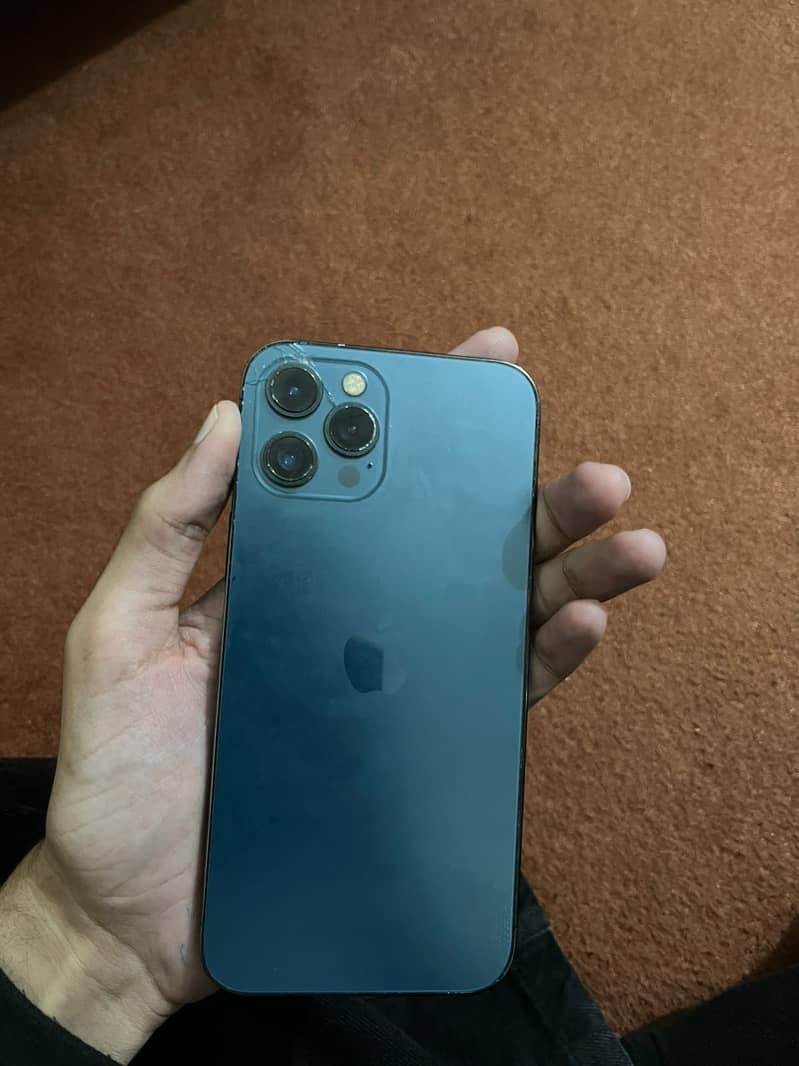 Apple iPhone 12 Pro Max 2