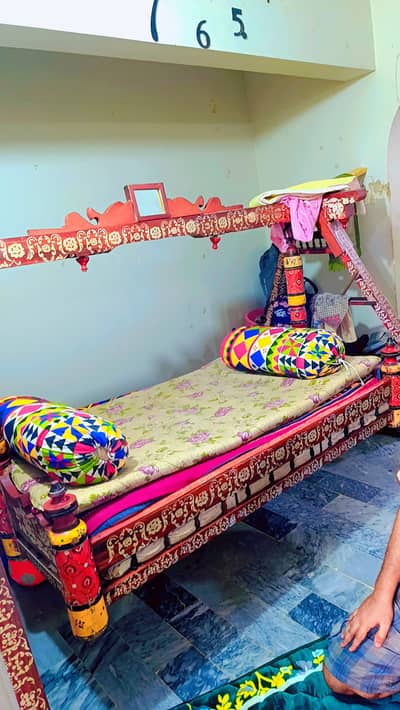 Sindhi Jhoola