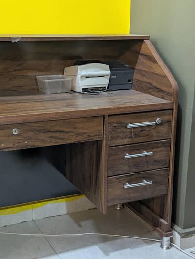 Office Table and Chair