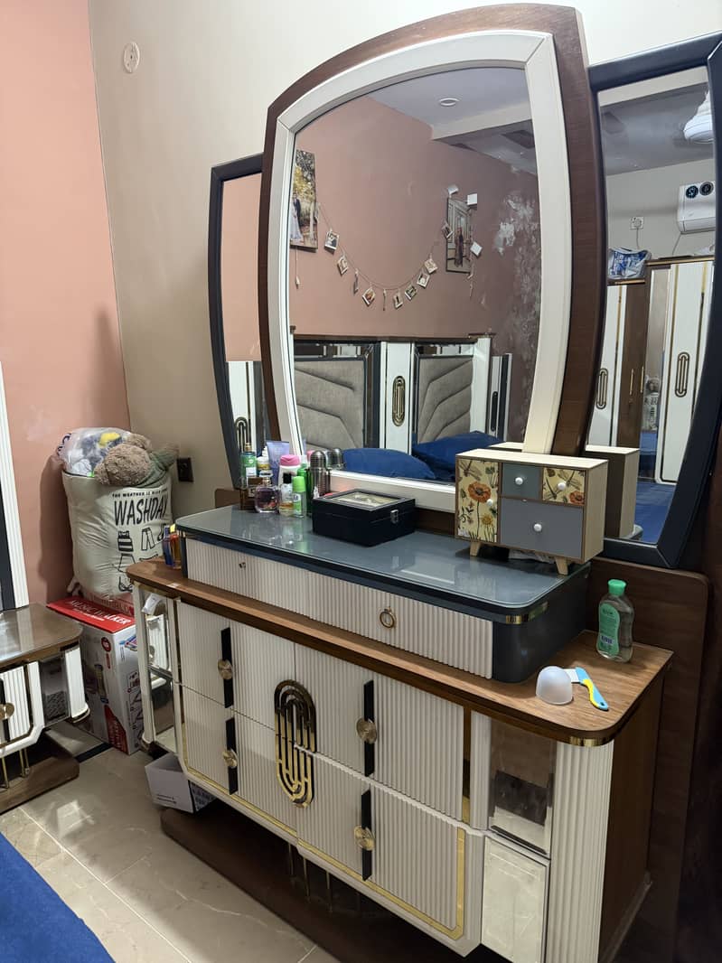 Bedroom set 5