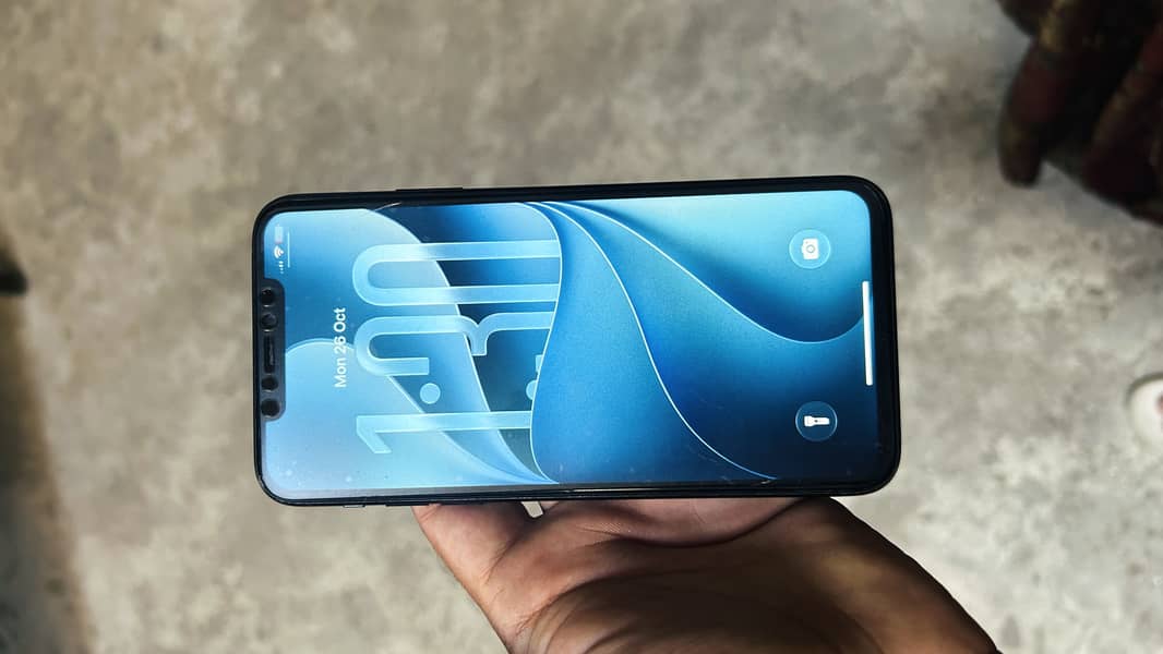 Apple iPhone 11 Pro Max 5