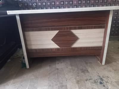 office table and revolving chair