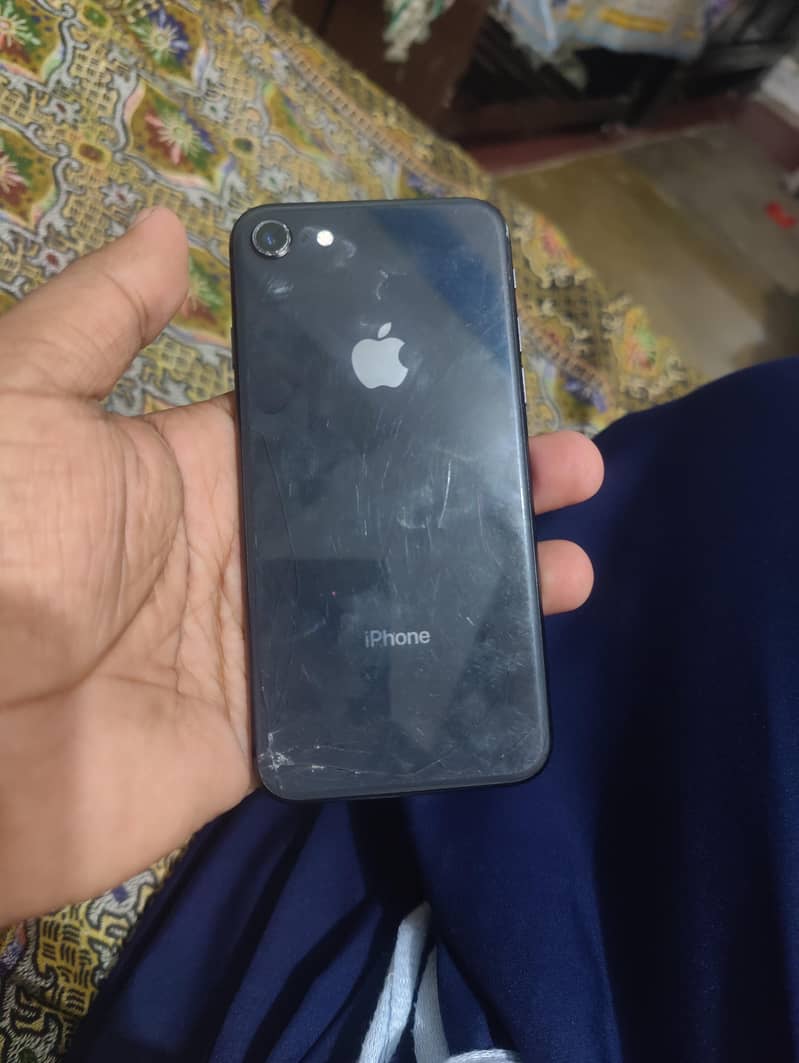 iphone 8 0