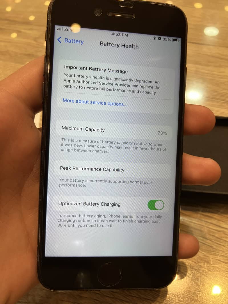 Apple iPhone 7 1