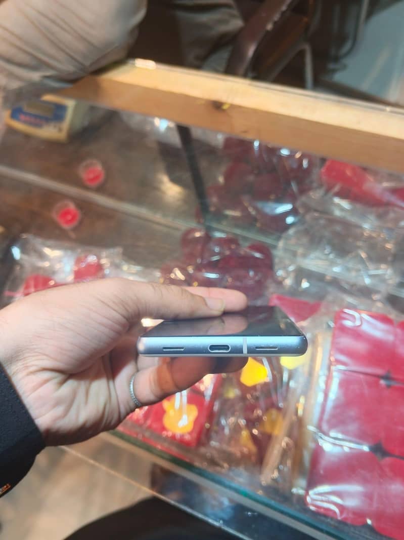 Google Pixel 7 2